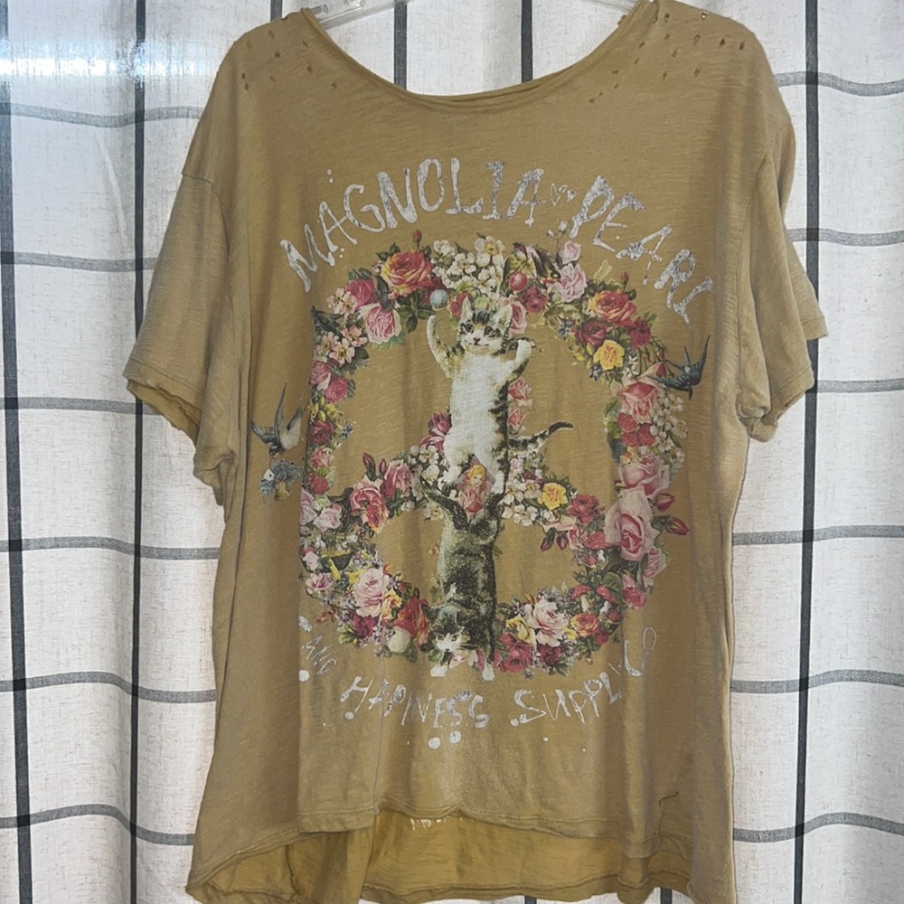 Magnolia Pearl top
